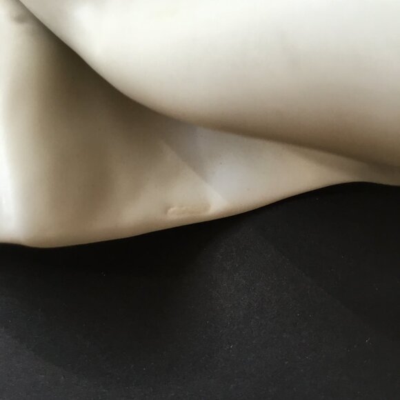 Alicja Ceramics White Bonnet Ruffled Organic Asymmetrical Handkerchief Bowl - Picture 14 of 16